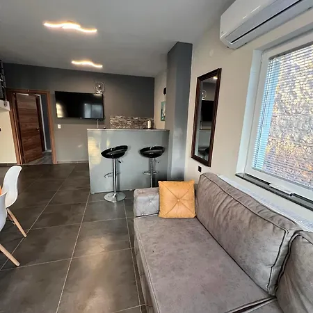 Edelweiss Guest house Trpejca